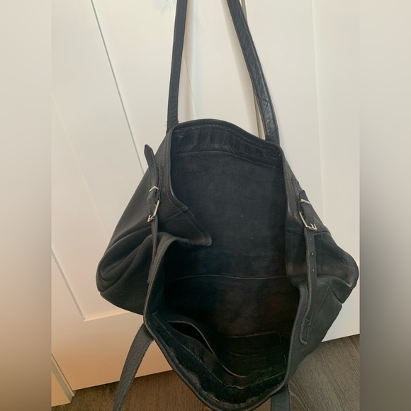 Vintage Black Leather Purse - Picture 8 of 13